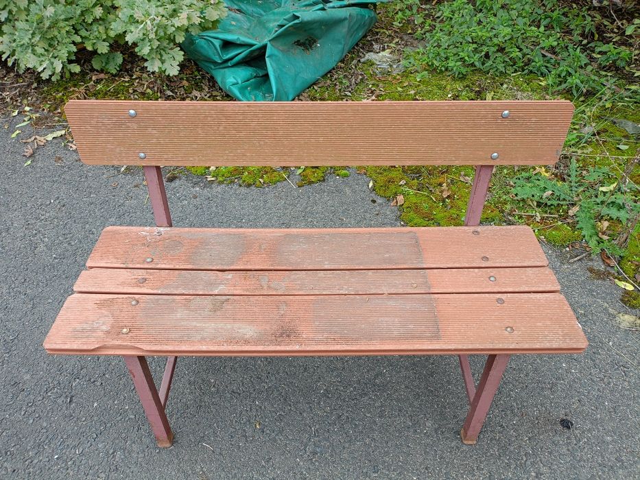 Ławeczka na grób, cmentarz