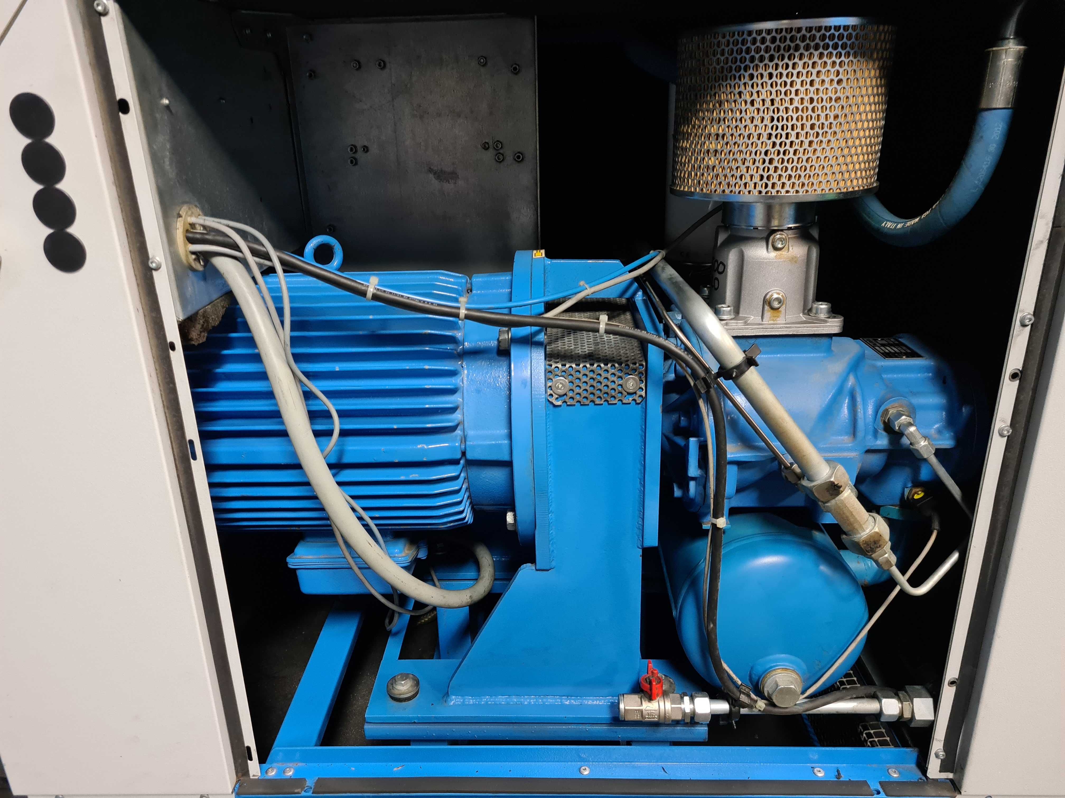 Kompresor śrubowy ALMIG VARIABLE 32  32 kw, 2013r