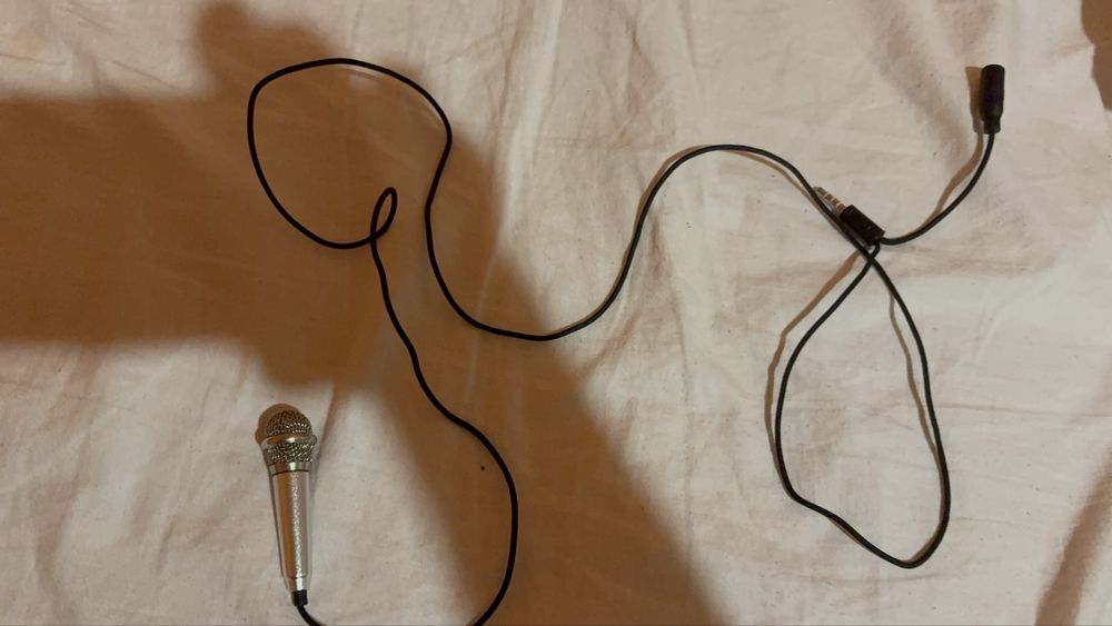 Mikrofon mini stan zadbany