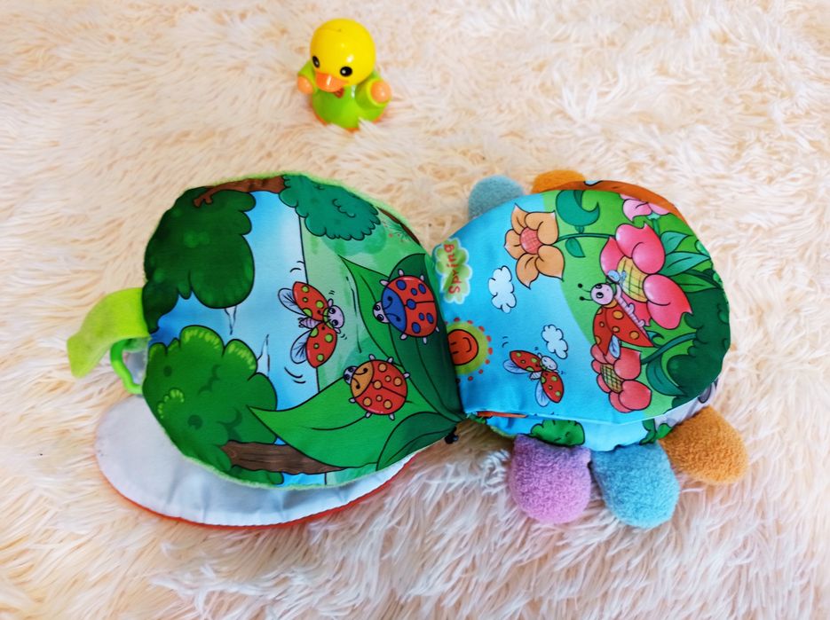 М'яка погремушка пори року  книжка шуршалка бедрик божья коровка в кол