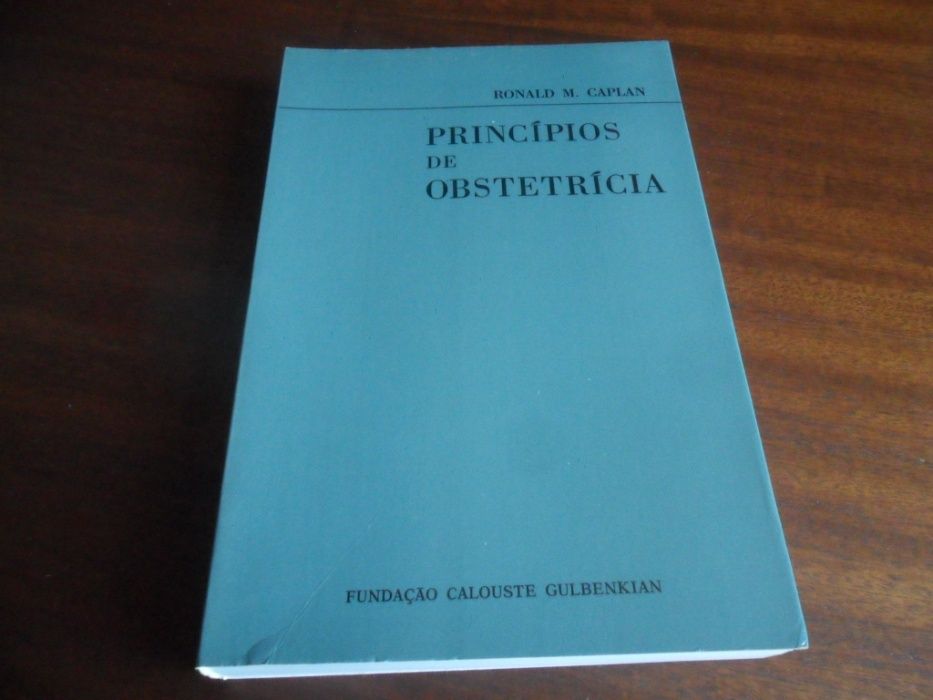 "Princípios de Obstetrícia" de Ronald M. Caplan