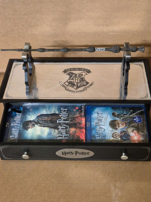 czarna rozdzka z Harry Potter
