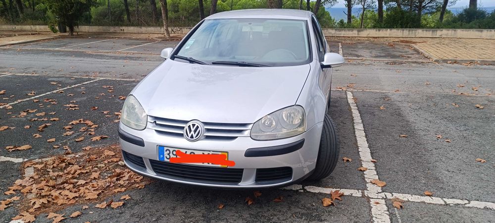 Vw golf 1.4fsi MT bem estimado
