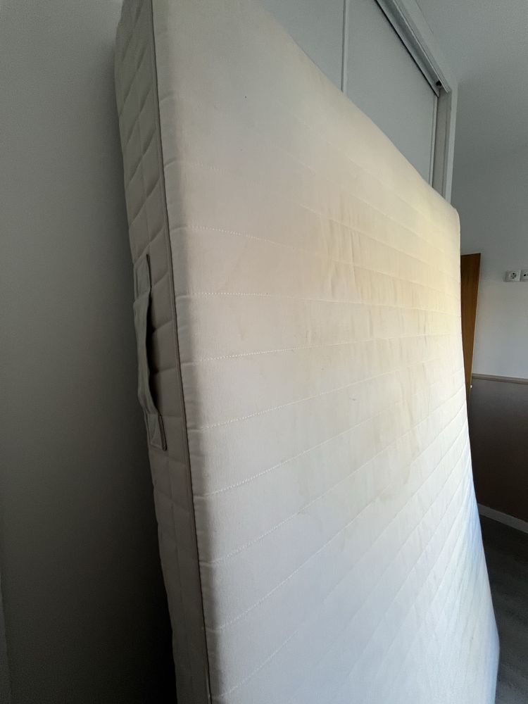 Colchão 200 x 140