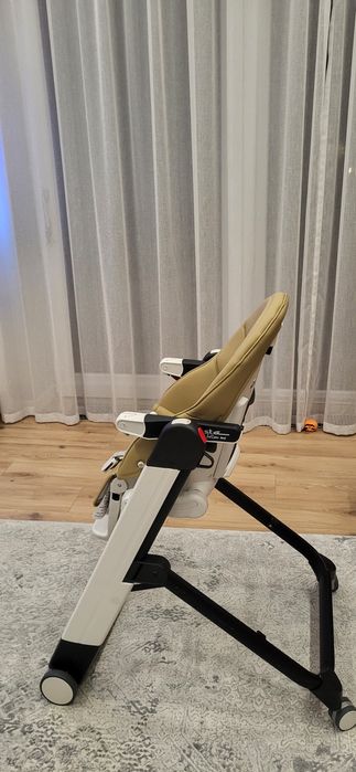 Peg Perego стільчик для годування