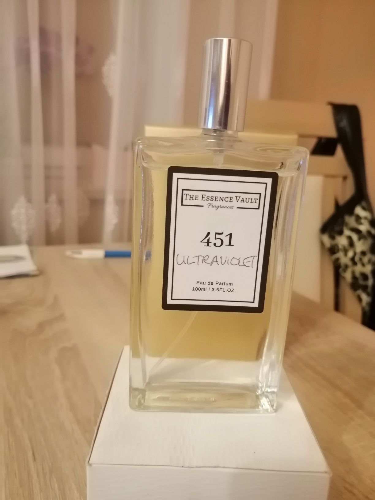 Perfumy The Essence Vault 100ml.nr.451