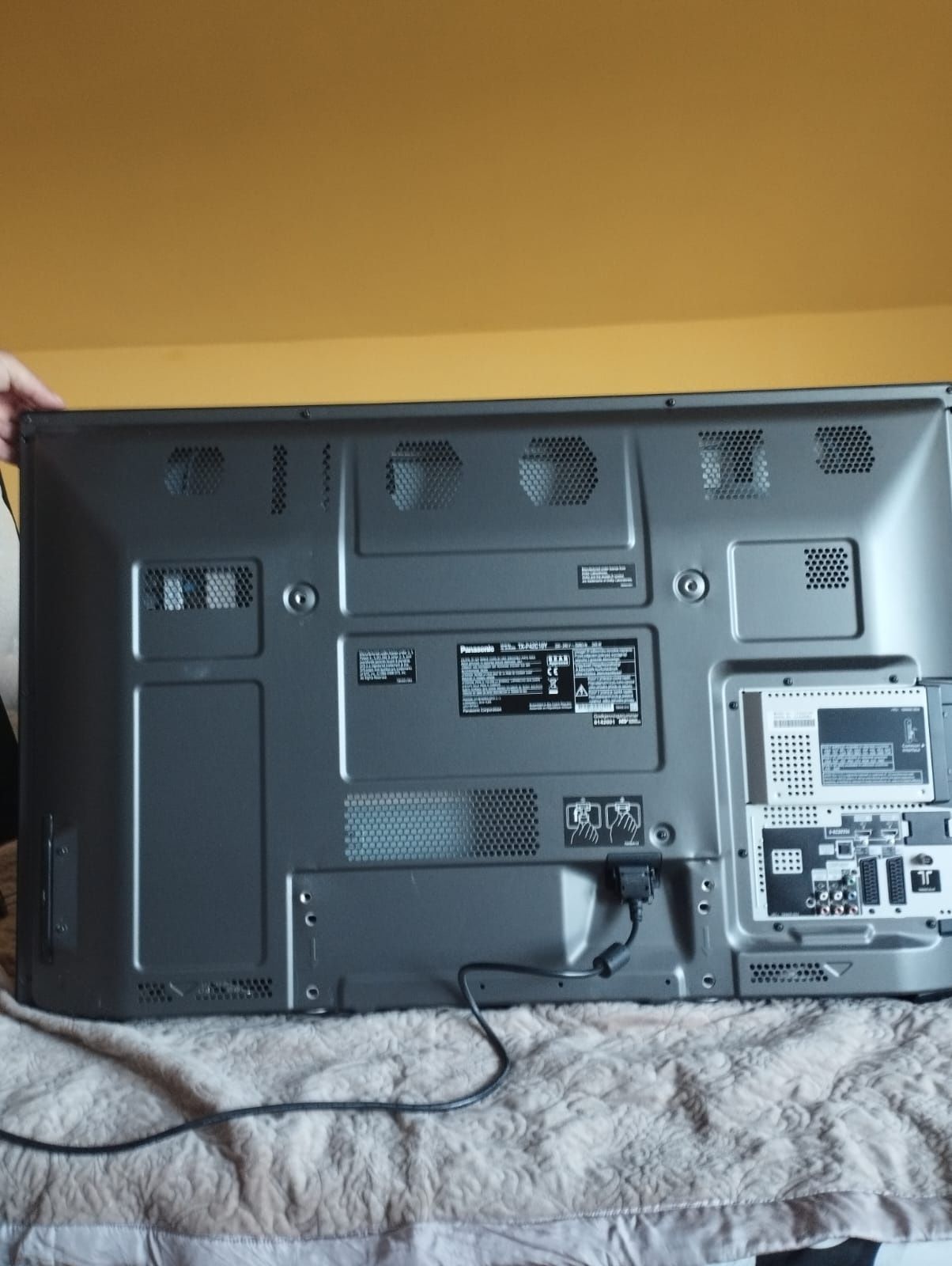 panasonic tx-p42c10y