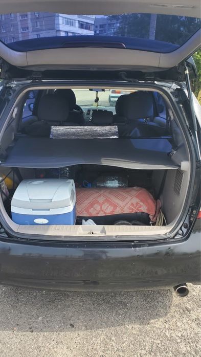 Продам авто Mitsubishi Grandis — семимісний мінівен