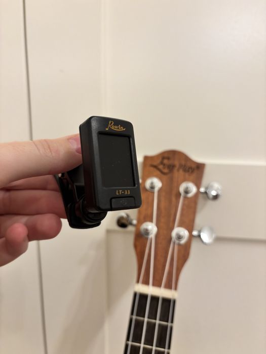 Ukulele segovia SE-20C NT mahogany instrument ever play