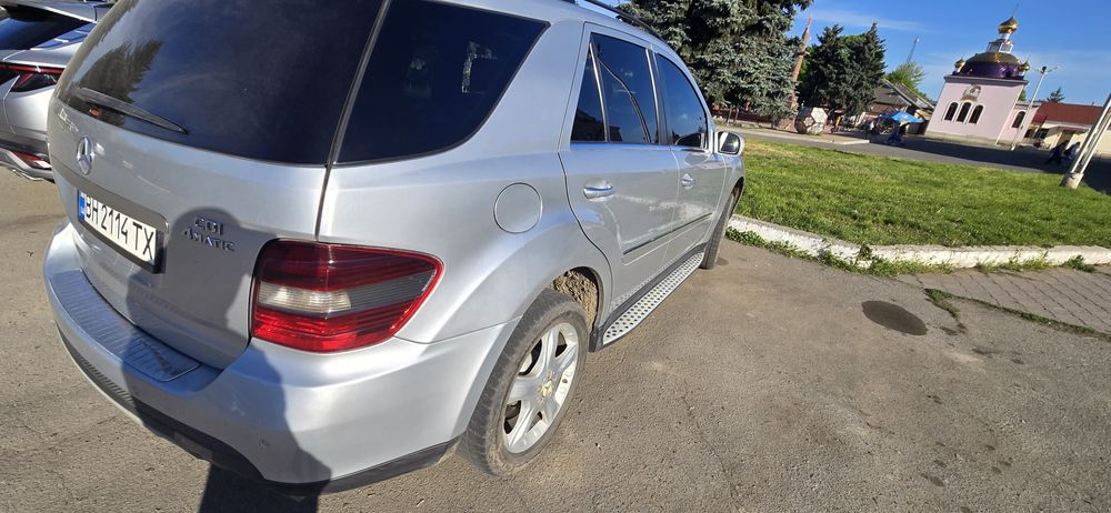 Mercedes w164      .