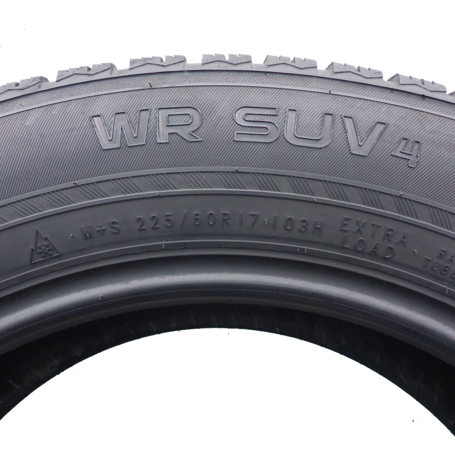 225/60/17 Nokian 225/60R17 103H XL WR SUV 4 Zima 2021 5,8-6,8mm