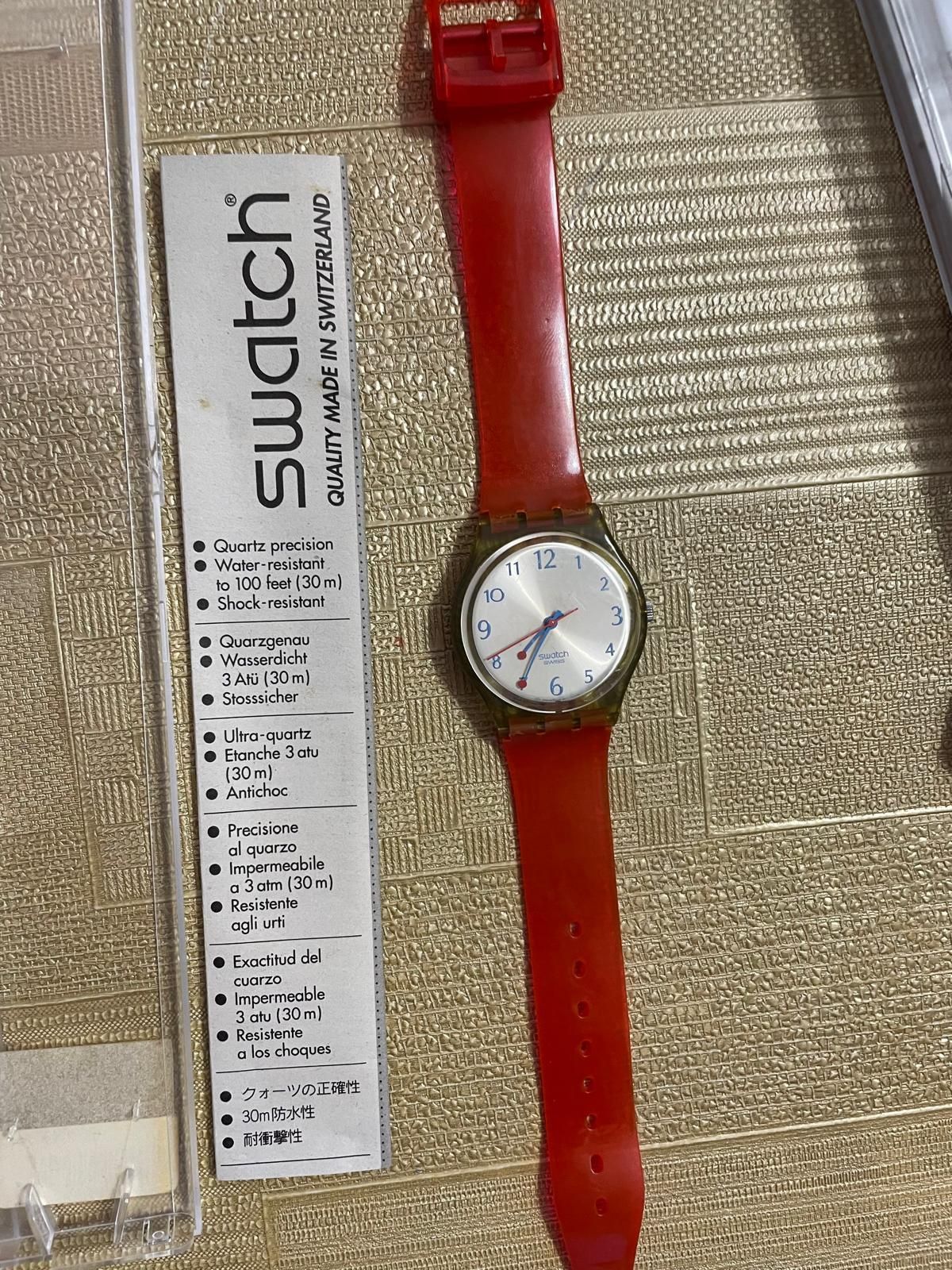 Relógio Swatch Quartz Swiss Made - vermelho
