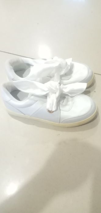 Кросівки для дівчинки 33-34р.