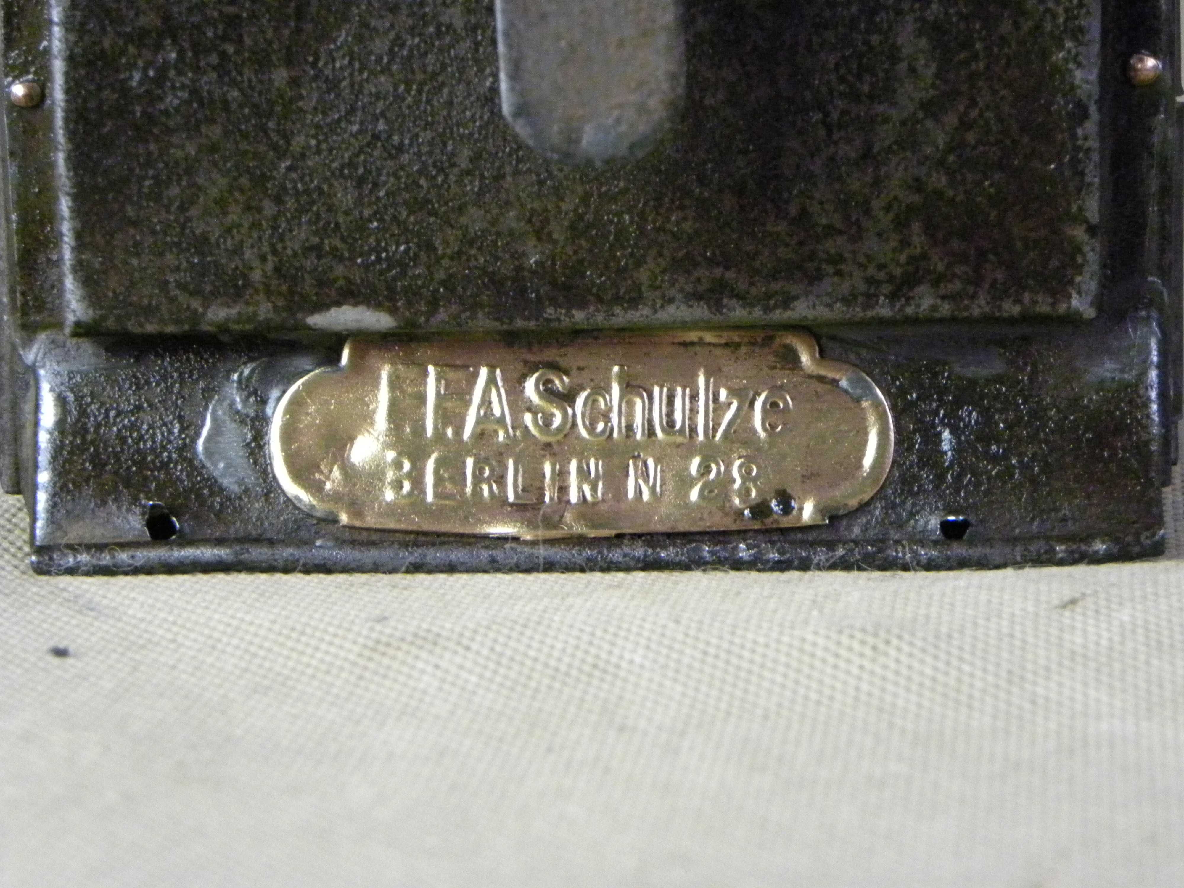 Kolekcjonerska niemiecka kolejowa lampa naftowa F.F.A Schulze wz. 28
