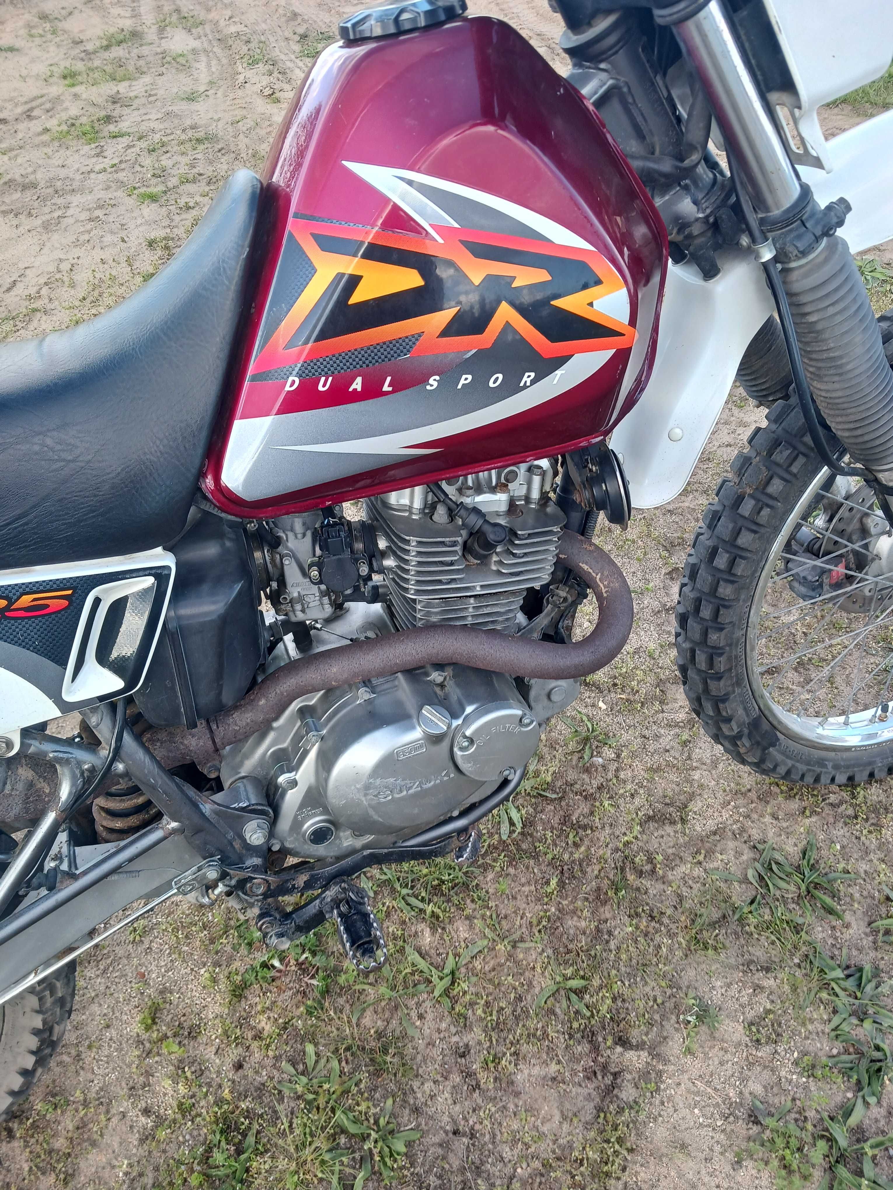 Suzuki dr 125 se