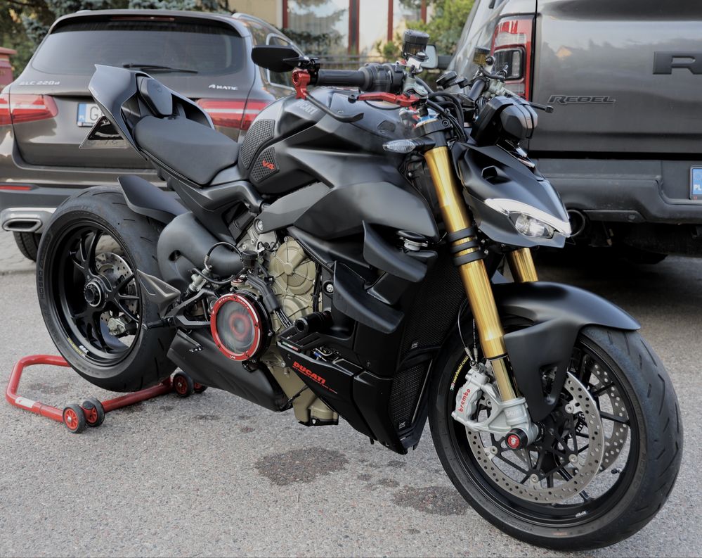 Ducati Streetfighter V4S salon polska