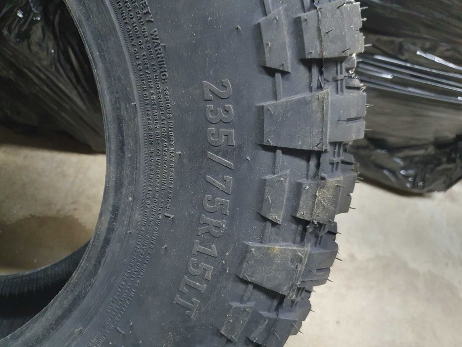 Шини 235/75 R15 MT AT Грязеві Для джипа Нові