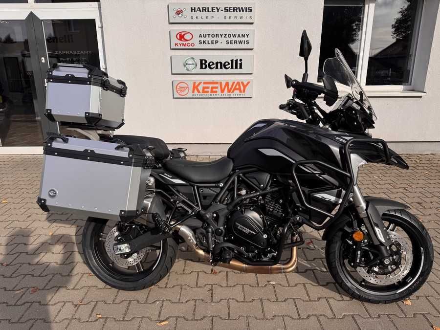 Benelli TRK 702 wyprzedaż rocznika