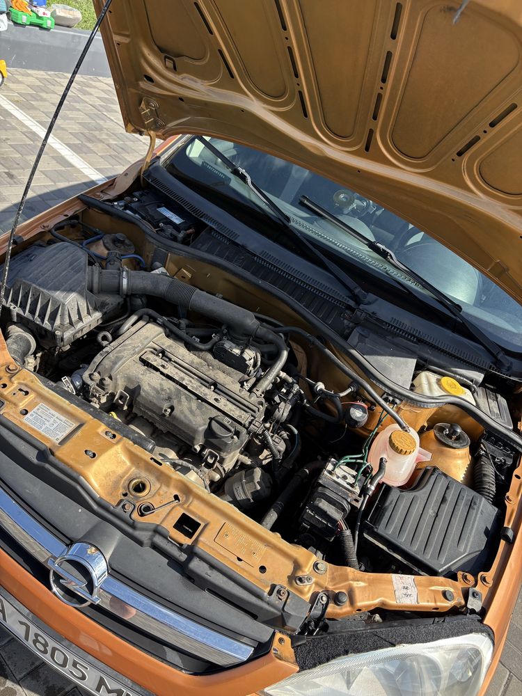 Автомобіль Opel corsa 2005