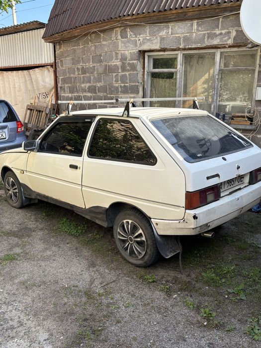 Таврія, Таврольот) 1,2 салон мазда-сіат
