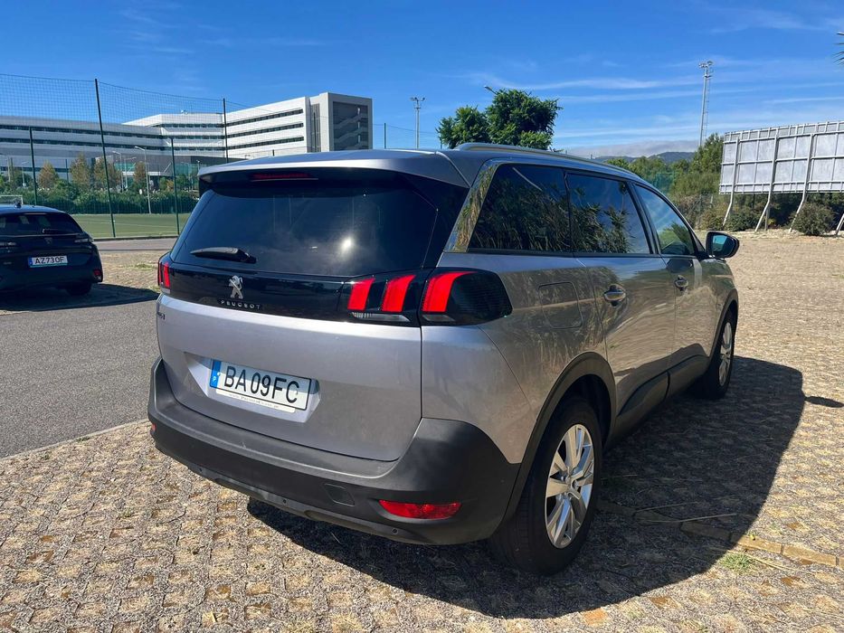 Peugeot 5008 1.5 BlueHDi Cx Automática