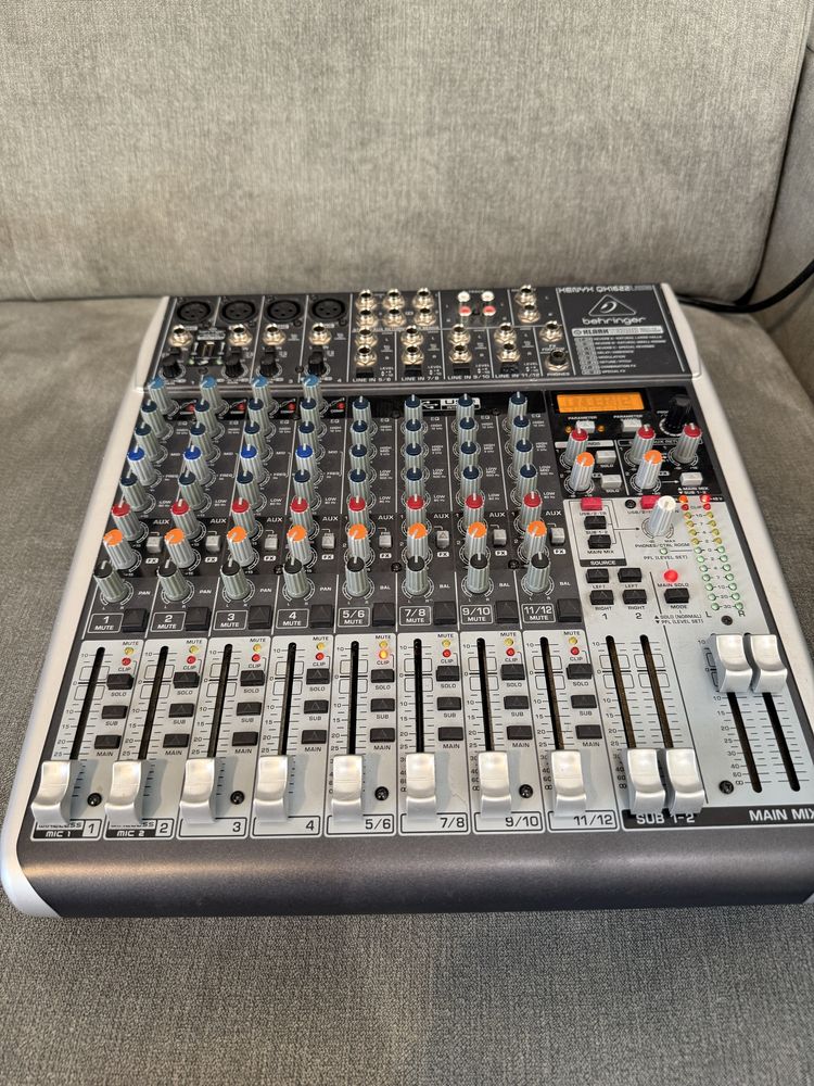 Behringer xenyx qx1622 usb