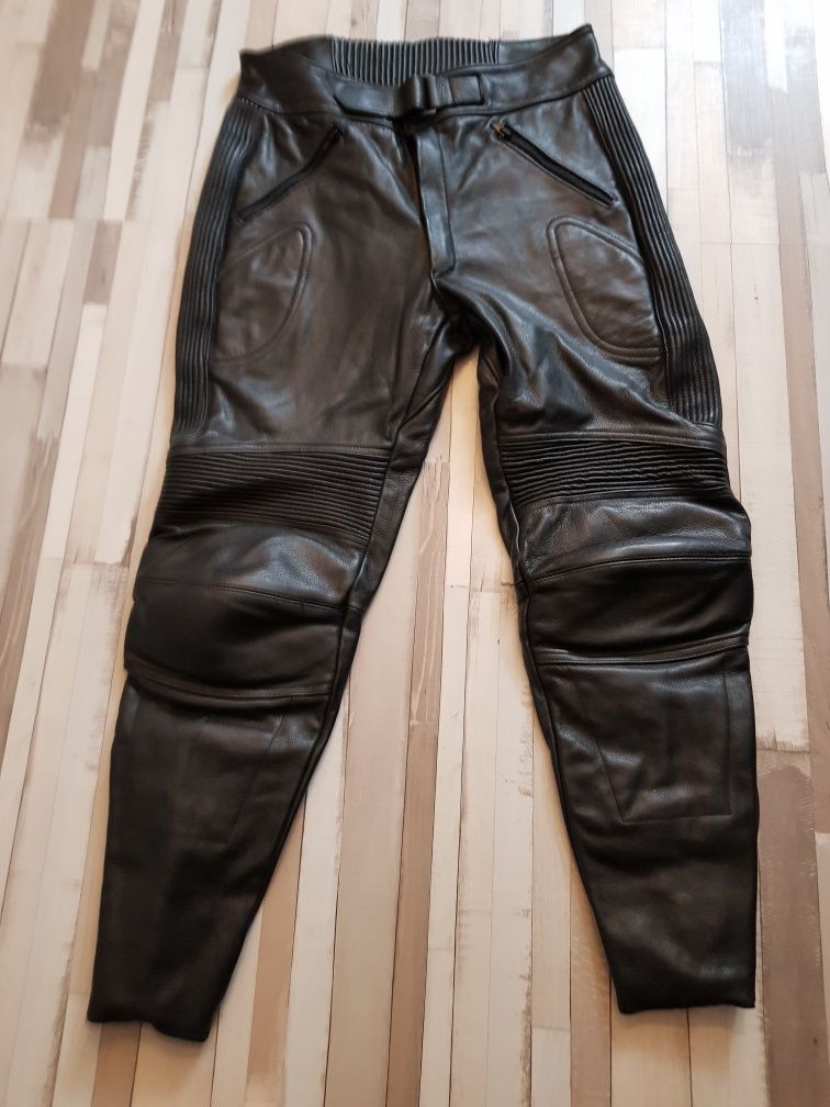 Spodnie motocyklowe skórzane TT roz S na motor motocykl 101