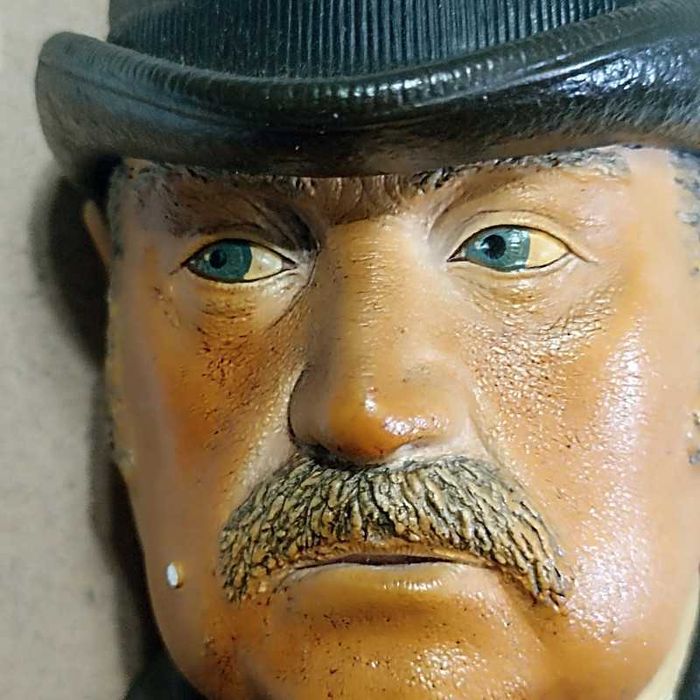 Sherlock Holmes + Dr. John Watson + moldura