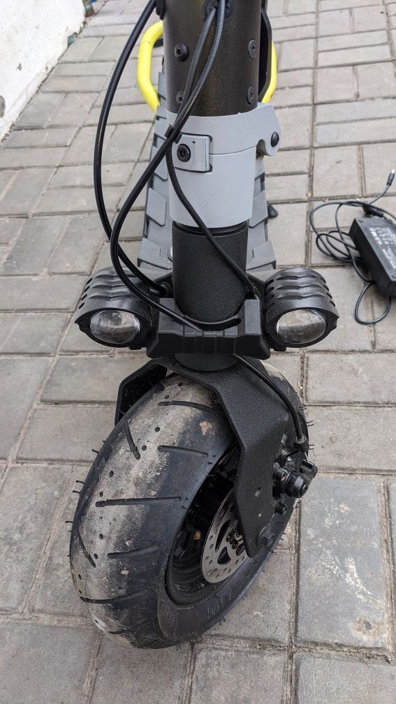 Электросамокат Ducati Scrambler Cross-E Black