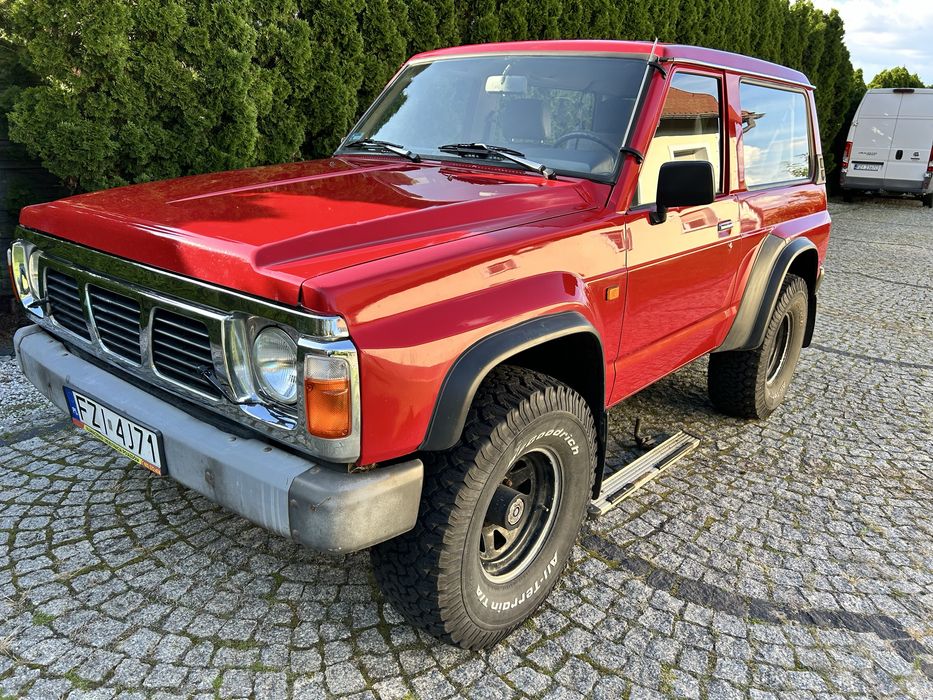 Nissan patrol Y60 GR 2,8 TD stan b.dobry