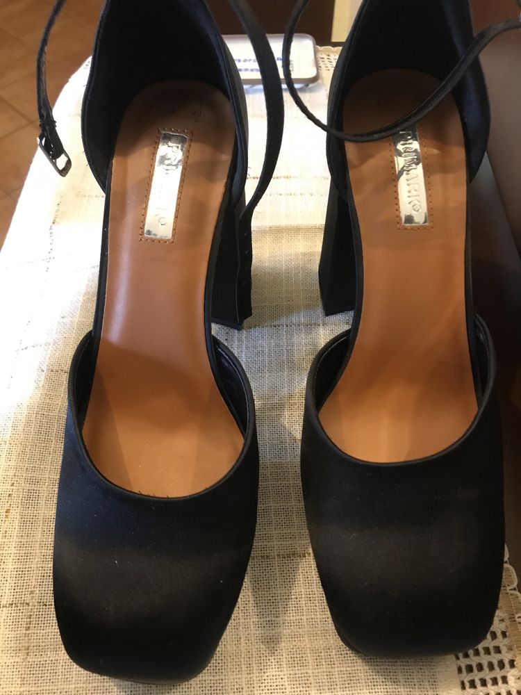Heels for woman, never been used