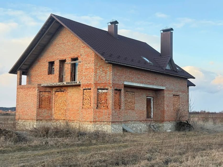 Продаж будинку с. Великі Млинівці