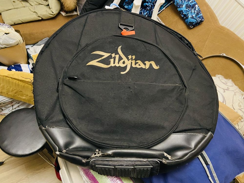 Zildjian K custom ride 22, Avedis Ping ride 20, Чохли