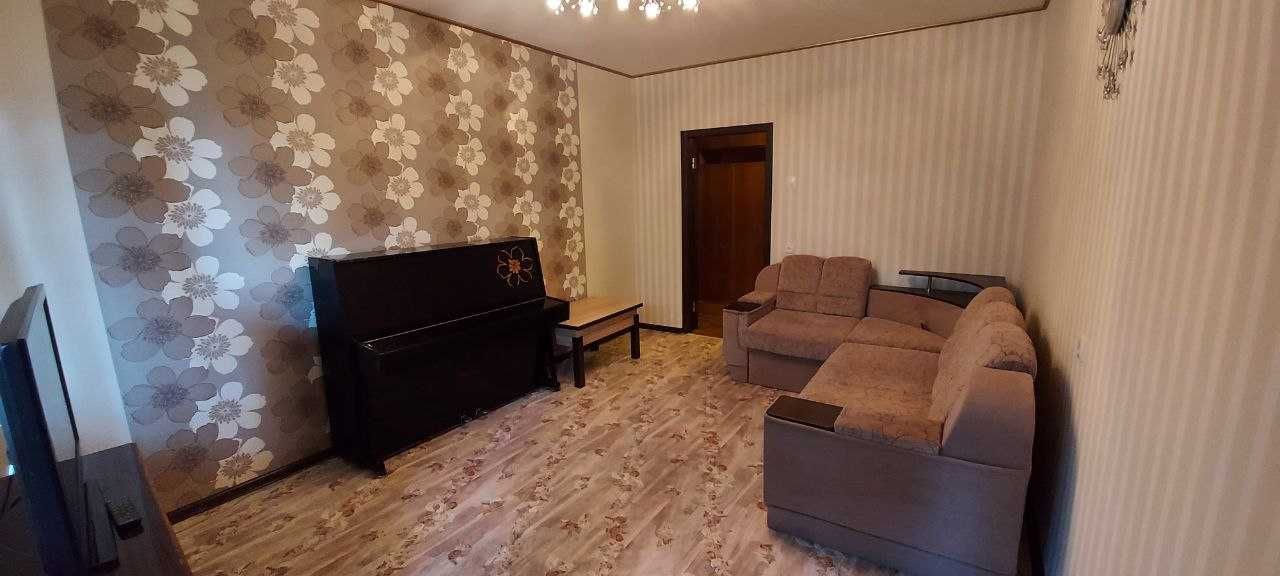 продаж 3-к кв вул. Балакирева
