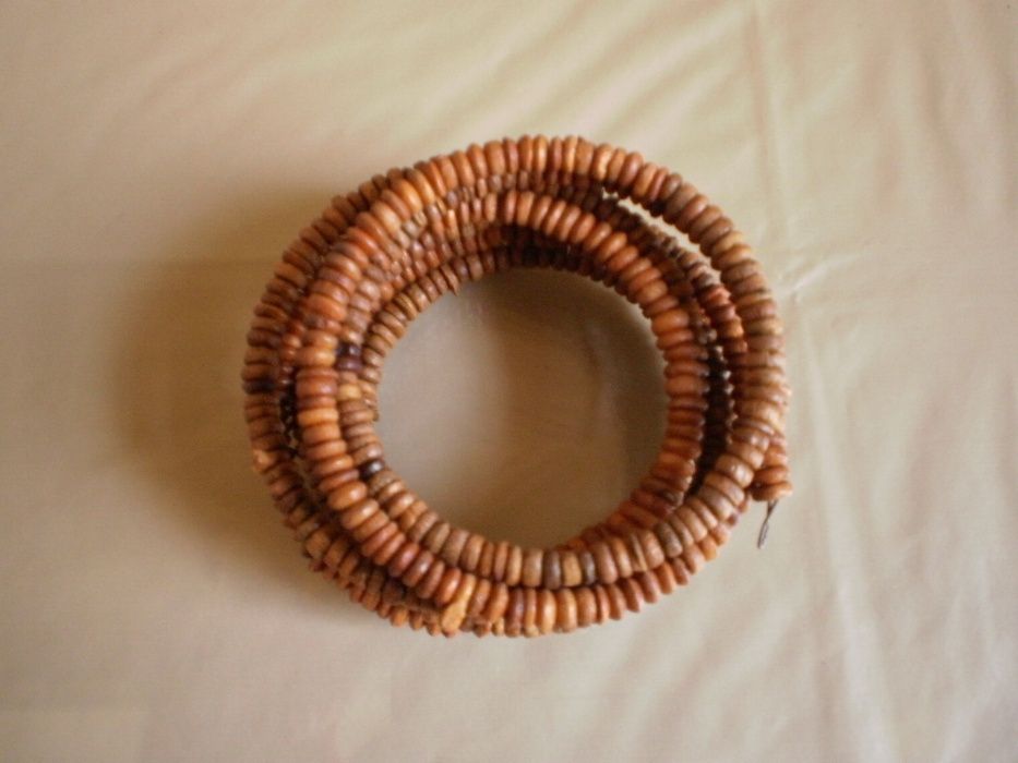 Pulseira em espiral, made in Senegal.