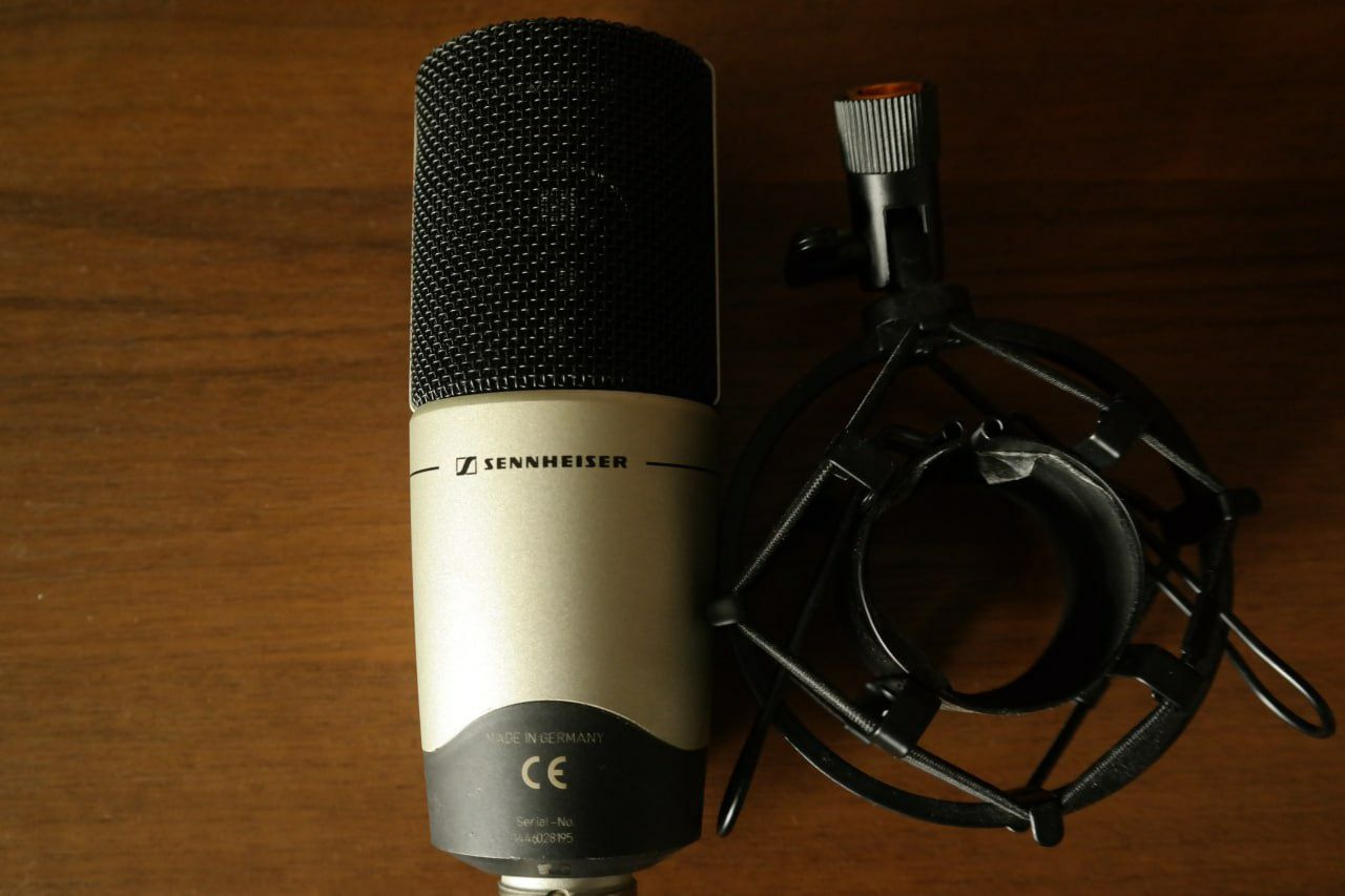 Студийный конденсаторный микрофон Sennheiser mk4