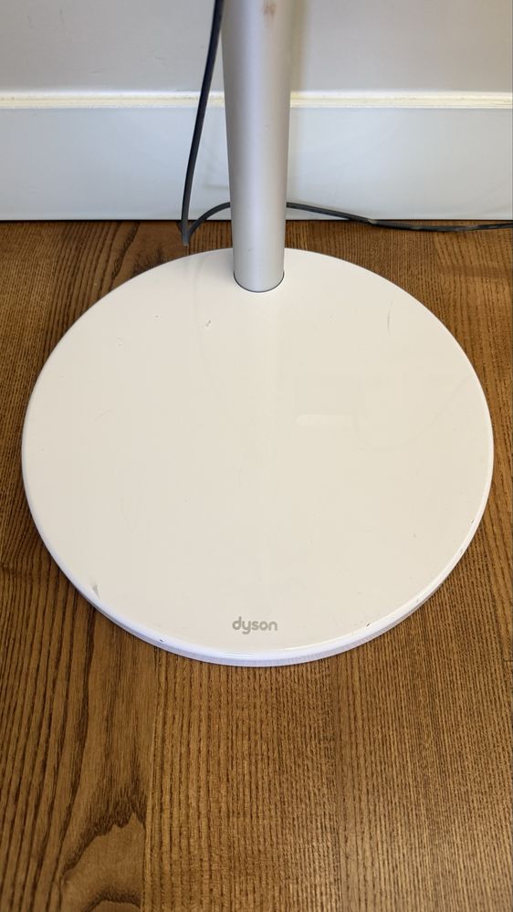 Dyson V15 Detect – 2 akumulatory, 2 filtry, stacja dokująca