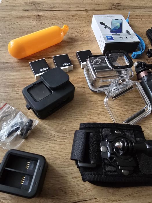 Gopro 12 black mega komplet 3x aku 2x karta 128gb  czytaj opis .