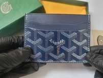 niebieski portfel Goyard