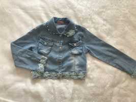 Джинсовая курточка на 8-10 лет