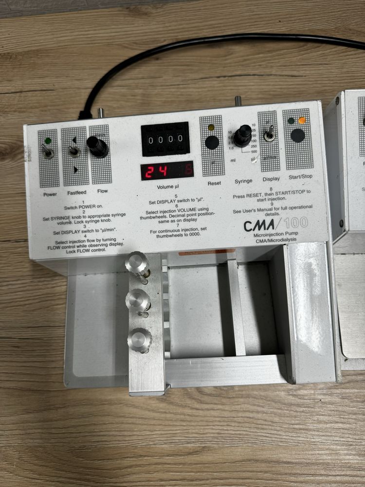 CMA 100 Microinjection Pump  Мікронасос для мікродіалізу