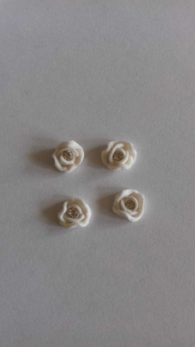 Kwiaty akrylowe cyrkonie Swarovski