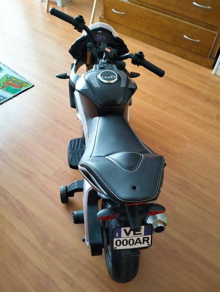 Mota eletrica criança Aprilia