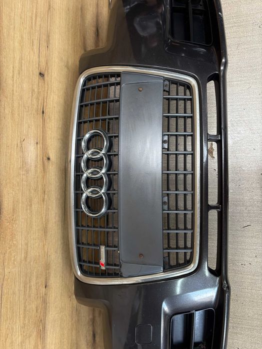 Zderzak przedni audi a3 8p I lift kolor lz7l s-line spryski
