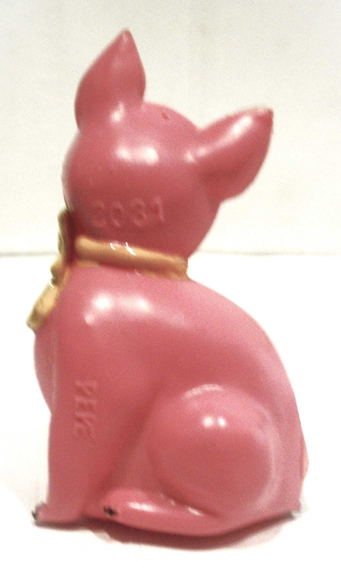 PEPE - Gatinho sentado