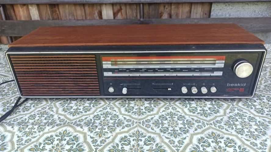 Radio z lat 80 Beskid Unitra Diora