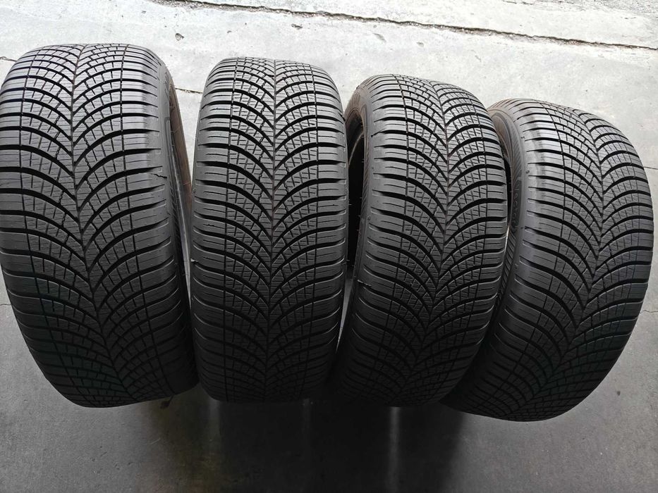 Всесезонка R17 225 55 легендарний GoodYear Vectot 4Season 24рік!