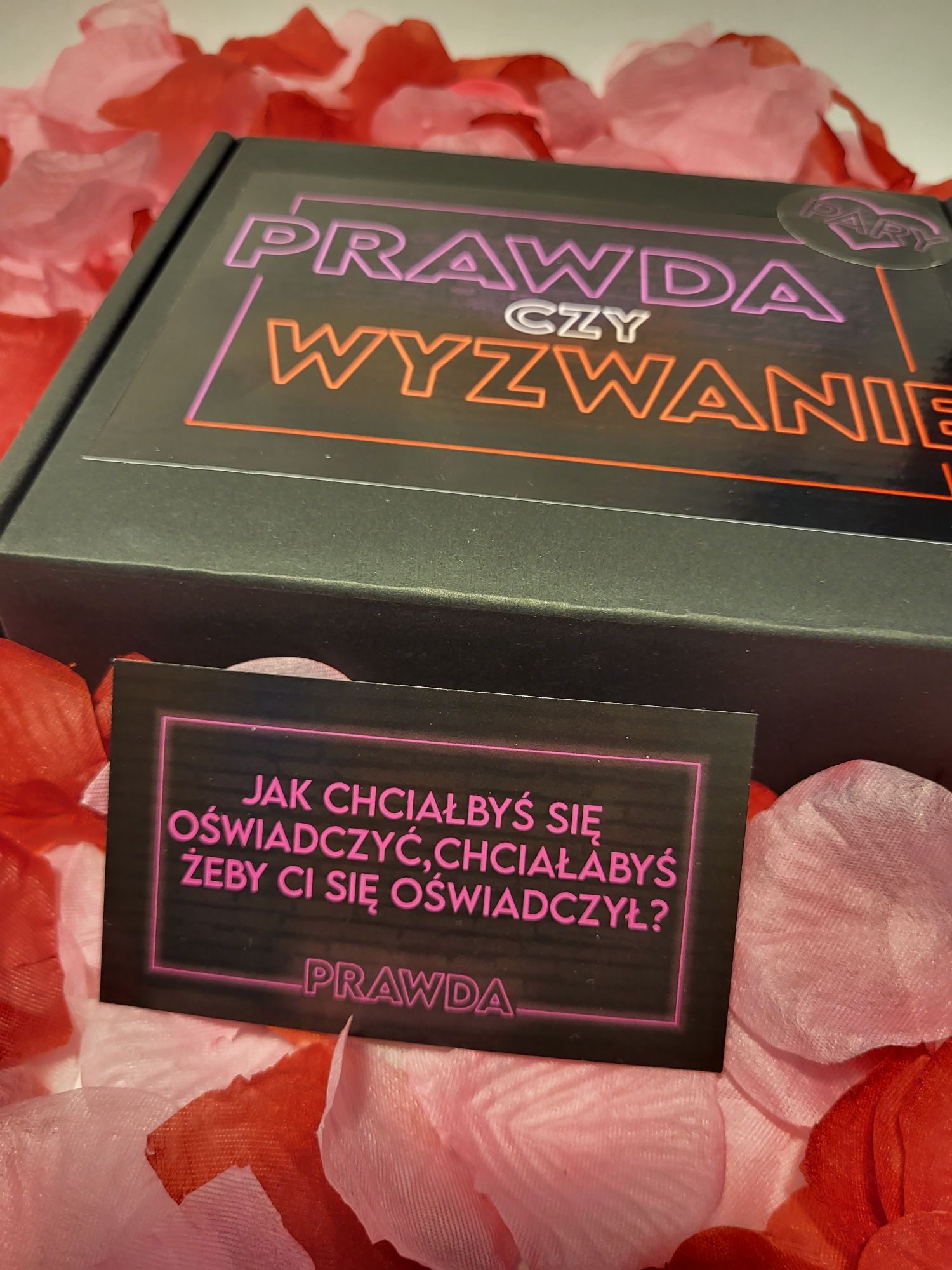 Prawda czy Wyzwanie [PARY] Prezent na Walentynki! Gra dla par.