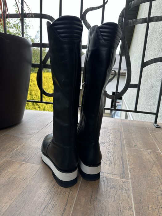 Черевики жіночі шкіряні, ботфорди чорні