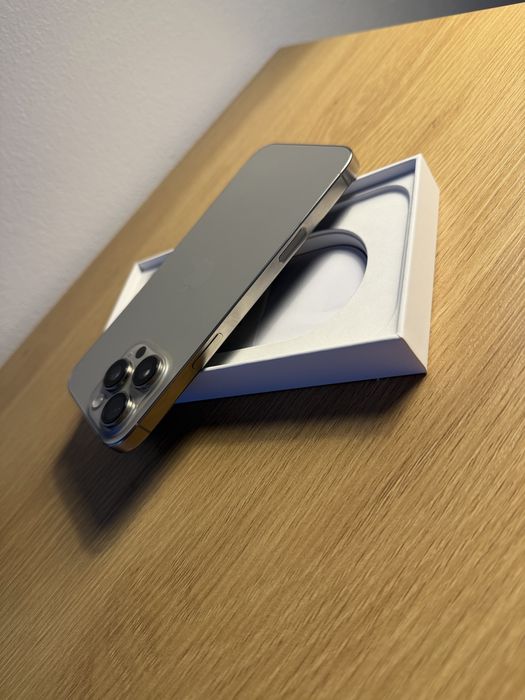 Iphone 16 Pro Max Como novo